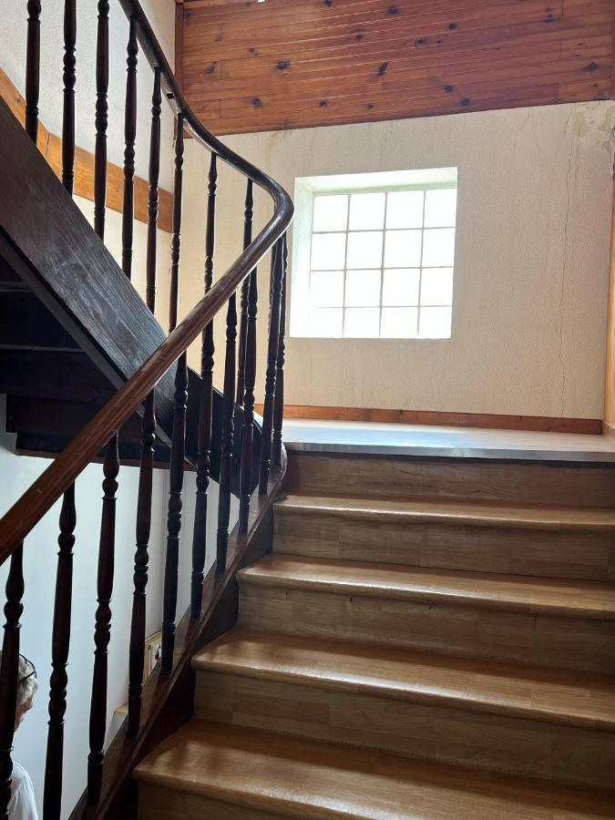 Top Floor Apartment With Mountain Views In The Centre Of Argeles Gazost Zewnętrze zdjęcie